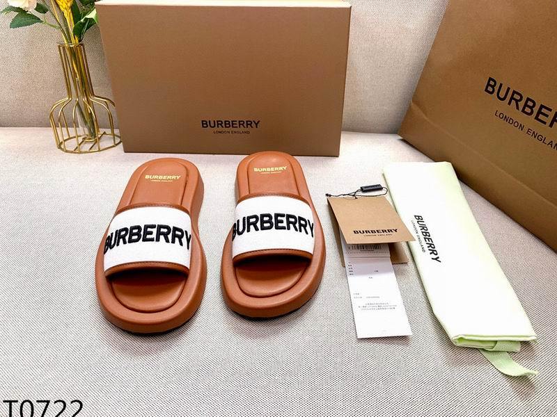 Burberry Men's Slippers 70